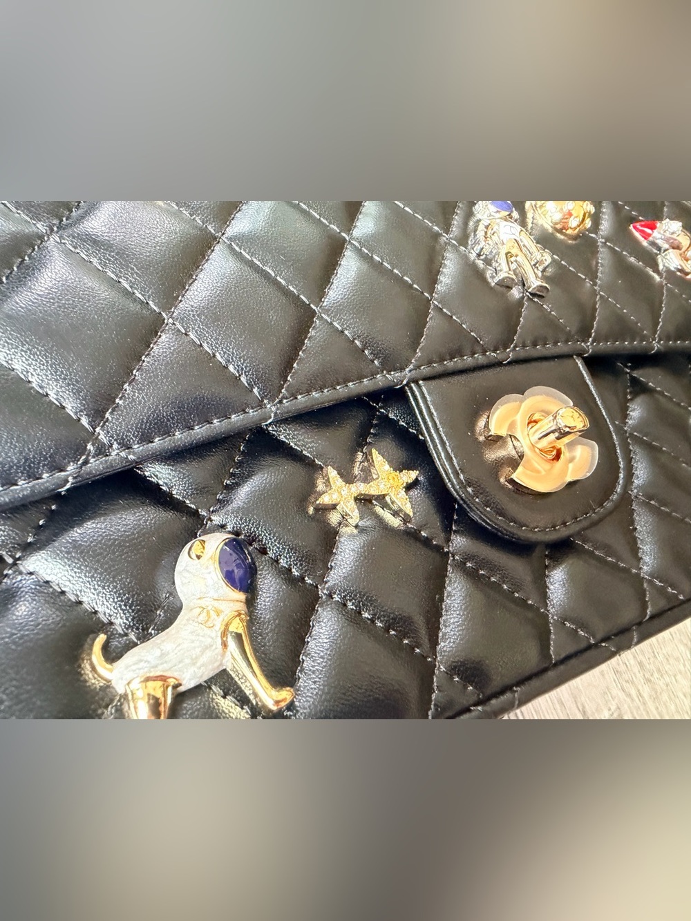NEW in Box FULL SET FASHION NOT AUTHENTIC BLACK Space Handbag with Gold Hardware - Picture 9 of 14
